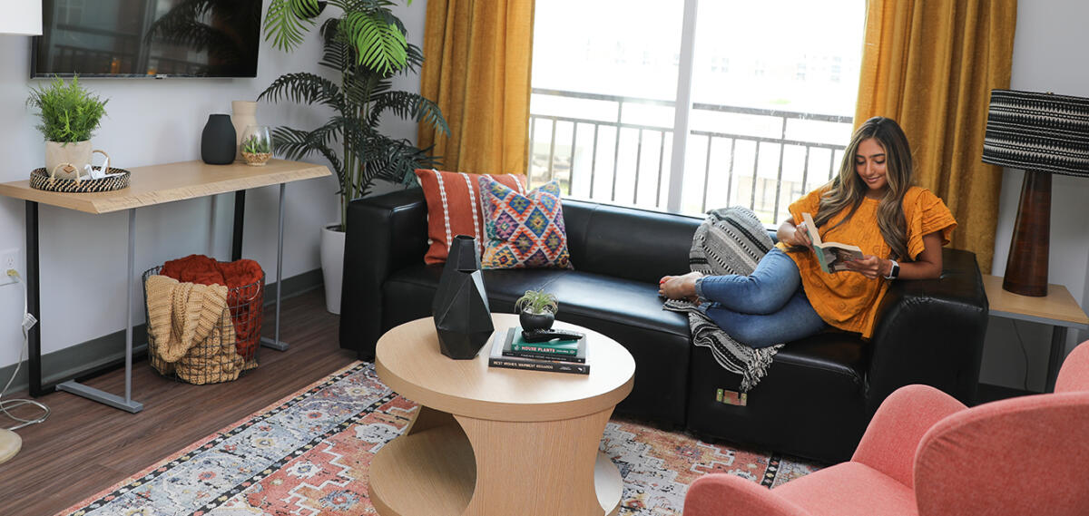 Ellington Coffee Table - Image 3
