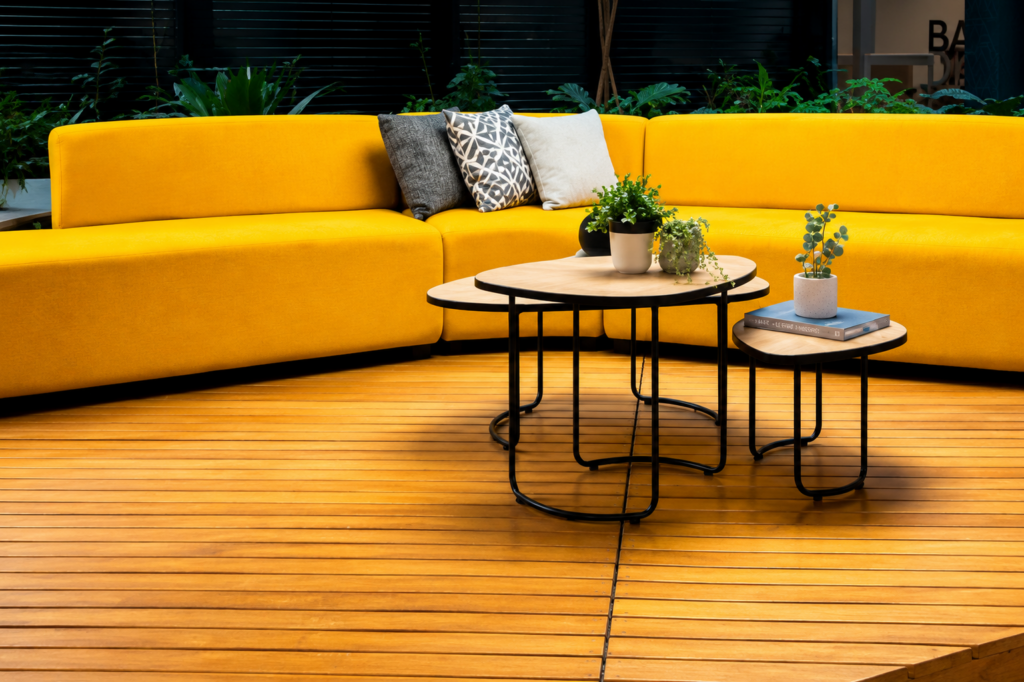 contract furniture seating